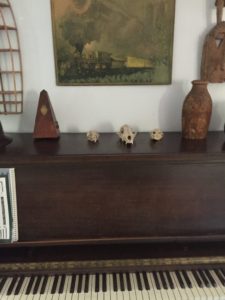 A wonderful old clunker at my friends' Bear and Anthony's in the Columbia River Gorge. This is the piano Anthony's grandmother taught lessons on.